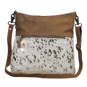 LEATHER SHOULDER BAG